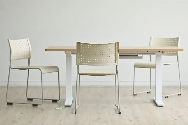 stackable office chairs
